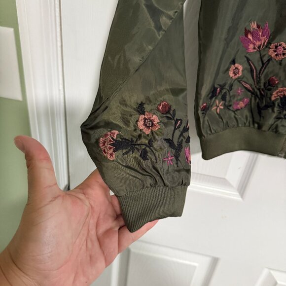Love Fire Green Floral Embroidered Bomber Jacket Size XS - Picture 3 of 11